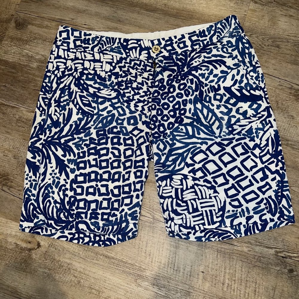 Lilly Pulitzer Chipper Short Home Slice Sz 12 - GREAT CONDITION